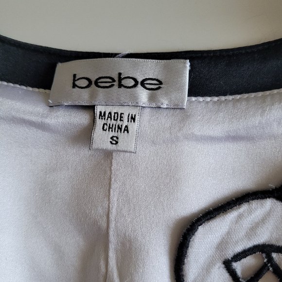 BEBE White summer dress with embroidered front panel - Picture 8 of 9